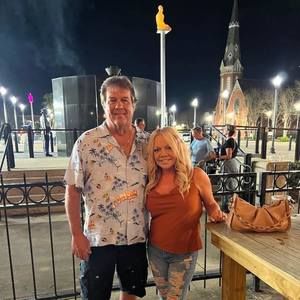 Meet your Posher, April